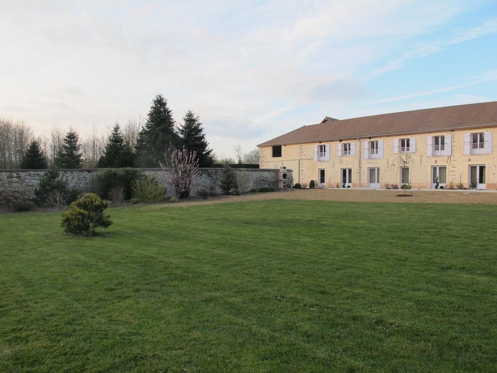 Au Domelia Provinois Cerneux Bagian luar foto